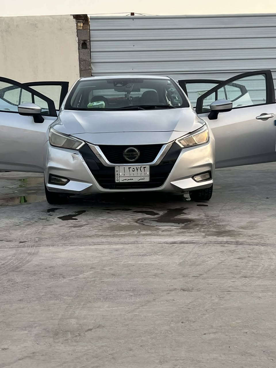 فيرسا موديل 2021 فول موصفات معوقين بعدله سنه وتصير حره جاملغ وبنيد حادث امريكي بدون داخل 
مكان ديوانيه 
***********
