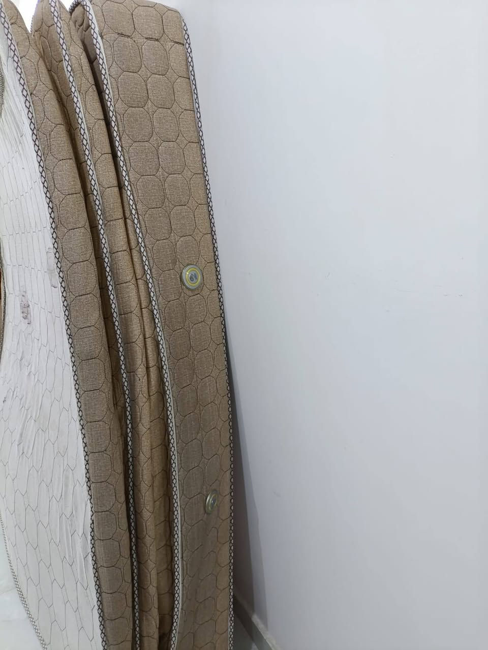 دوشك للبيع


**إذا كنت صاحب هذا الإعلان وتريد حذفه لأي سبب، رجاءا أرسل رسالة إلى الدعم الفني**