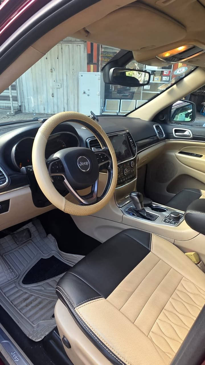 سلام عليكم للبيع جيب لمتد بلاس خليجي 2019 كفالة عامة
3 شاشات
فول مواصفات 1/1
مكينه  3600
ماشيه 90 كيلو
مكفوله كفاله عامه
تشغيل عن بعد
شاشه جبيره 
كامره دواره
جنطه كهربائي شفط
شفتات ستيرن 
تئدفه بلستيرن
حساسات امامي خلفي
دبل كزوز
سستم صوت 12 سماعه
دمامي خلفي بصندوق
قطعتين تبريد 
كشن خزن ميموري 
داخل جلد
تدفئه تبريد بكشنات
ستيرن تدفئه
لايت زنون بلادي
اطفاء محرك اوتو عند توقف
اوتو بارك مساعد
ردارات جانبيه
توقف ذاتي 
رقم بغداد انكليزي
سياره بسمي شخصيأ 
السعر 290 بيه مجال جدا بصيط 

مكاني بغداد البلديات الامن العامة 

***********
