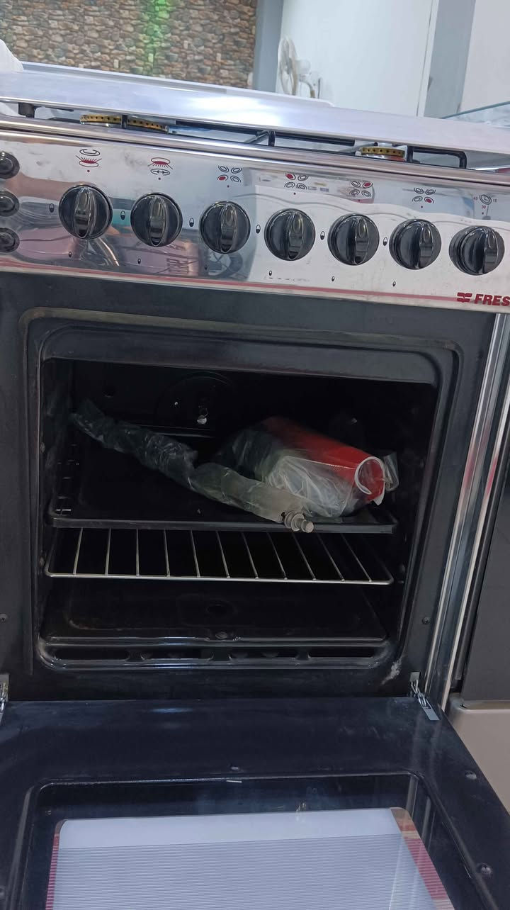 سلام عليكم سعره 250الف بي شوي مجال هذه طباخ ماركه FRESH العالمية جديدة شرط مامشتغل للبيع للاستفسار *********** كركوك, العراق
