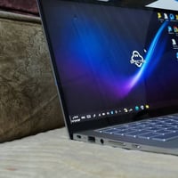 معالج M3 • رام ٨جيجا • شاشة لمس ٣٦٠