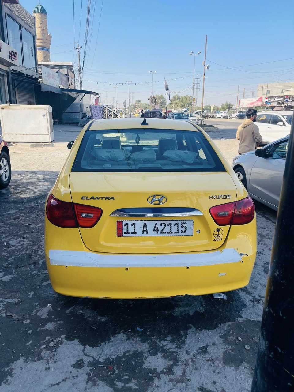 سلام عليكم النترا مقدس موديل  2010 السياره بأسمي سنويه لل27  رقم الجديد انكليزي  مكينه 2000 دوش المرغوب امريكي  سياره  كير محرك  كله تمام 
صدر امامي خلفي نص عمر  سياره مال شغل متوكفك 
سعرها 93 مكاني زعفرانيه للستفسار *********** 
تفاصيل السونار كدامك اول ما اخذتها على حطتها
