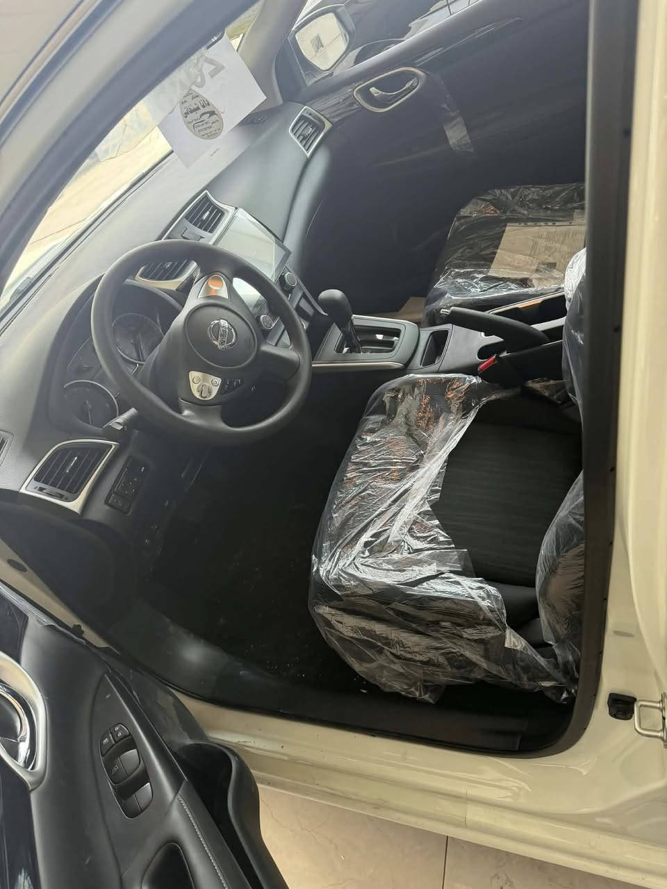 سنترا 2025 داخل اسود فول فتحة زيرو 

‭0772 388 6446‬
