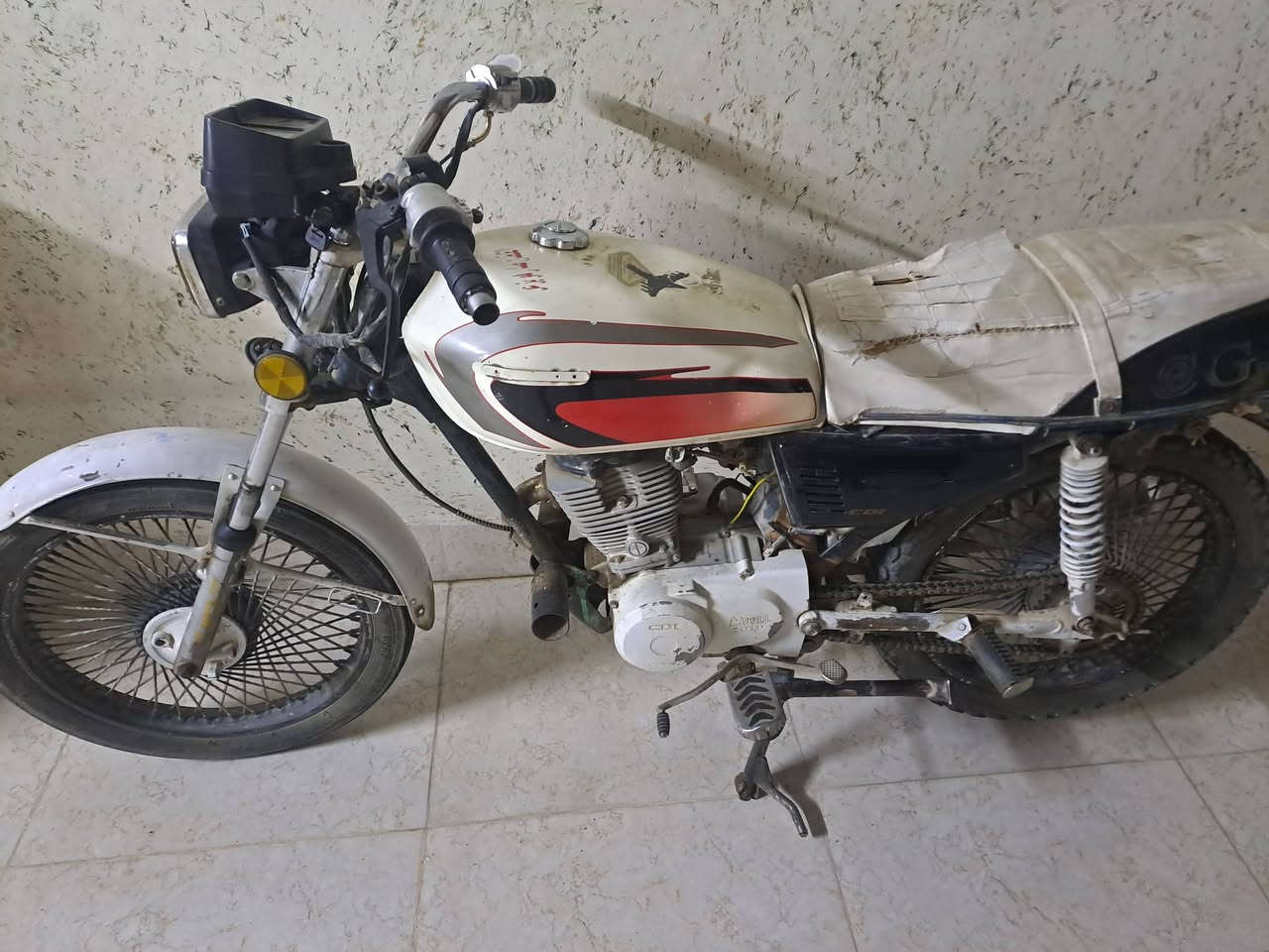 ماطور نضيف مال روحه وجيا سعره ١٥٠ وبي مجال شراي يتصل  ***********
