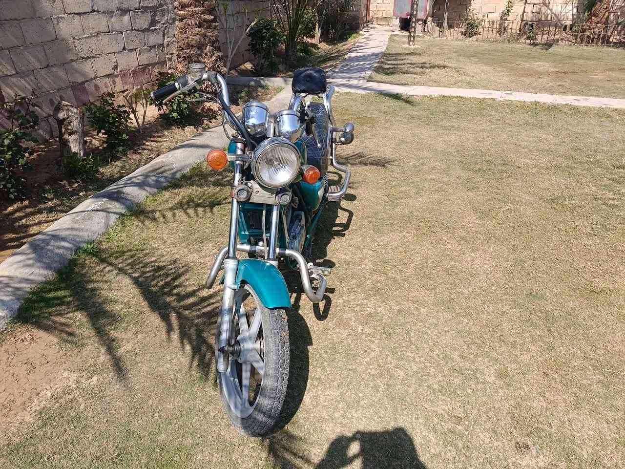 موطور هيرلي للبيع كامل مكمل السعر 550 وبي مجال للشراي للاستفسار الاتصال ***********
