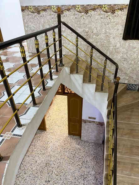 ⁉️⁉️دار للإيجار ♊️للإيجار 
📍شارع ٨٠ كربلاء خلف جامع الرحمن 

طابقين 2 غرف  نوم واستقبال وكليدور ومطبخ ومجمعات صحيه ٢ 
مساحه//200 متر 

❗️قيمه الايجار    450 💶💶الف 
 
للمزيد من المعلومات 📞📞

☎️***********
***********
عنوان المكتب حله حي الحسين قرب حلويات لبنان
