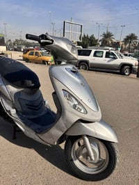 ماكس منغولي • فيلي • معدل