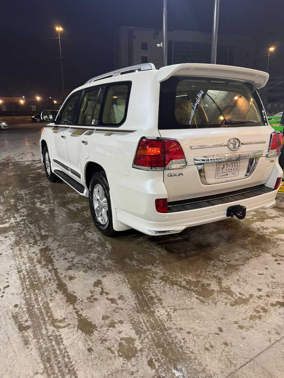 لاندكرورز 2014
كفاله من الضربه والصبغ 

ممشى قليل

تخم تاير

صدر جديد 

مكينه6 سلندر 
السياره بحاله الوكاله 

السعر 4شدادت قفل

مكاني بغداد المعامل 

‭0770 567 5410‬
