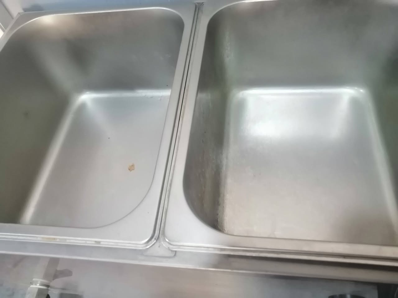 حمايه بلانكين كهربائيه ممستعمله هواي السعر ٧٥ الف المكان ديالى بعقوبه للاستفسار اتصل ع هذه الرقم *********** او وات ساب
