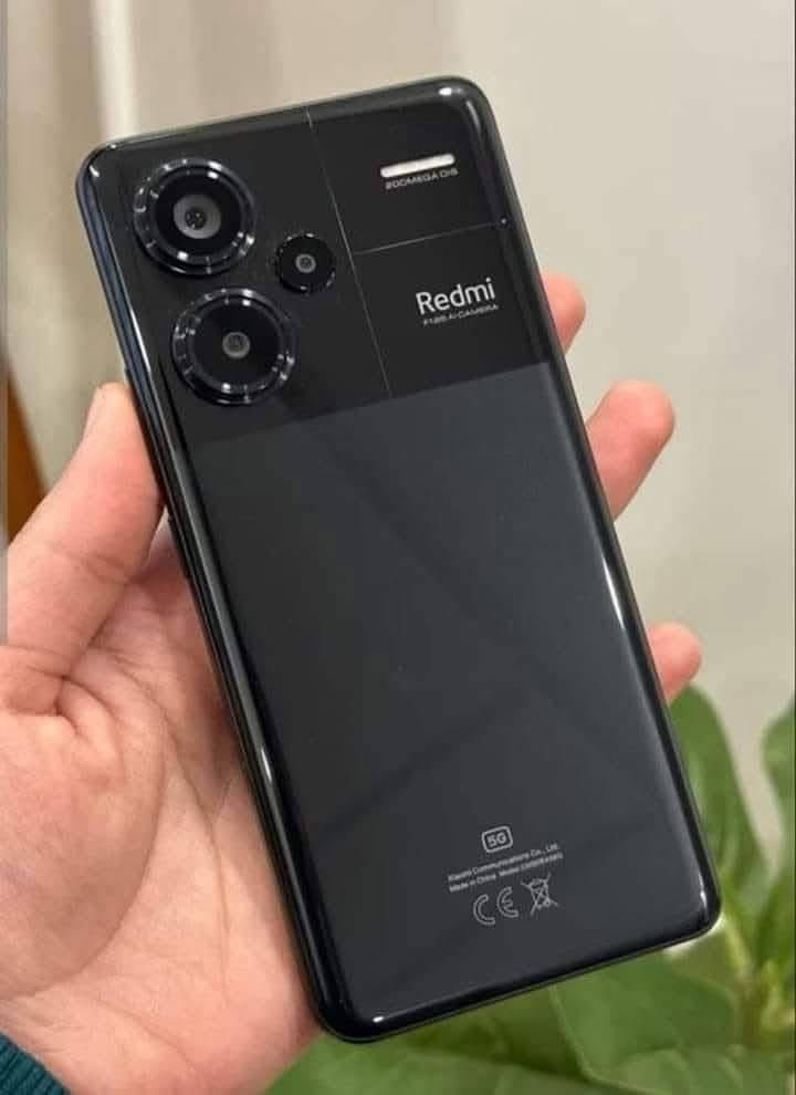 سلام عليكم  للبيع فقط 
شاومي ريدمي نوت 13 برو بلاص+5G 
اخوان ميحتاج احجيلكم الجهاز جديد كلش يعني شخط مابي و لا مفتوح ولا مصلح كفاله عامه من كلشي حتى من الشخط كفاله نضافته 100% 
الذاكره 512 و الرام مالته 12+12 
الجهاز مواصفاته معروفه فلاكشب
ملحقاته كاملات حتى شاحنته الاصليه وياه 🖇️
و السعر 360 الف و بي مجال بسيط للطيبين /
اخوان الأسعار كلها صاعده و هذا اعتبار ماخذ جهاز جديد بكد ما نضيف كلش 

مكاني بغداد العامريه 
و هذا رقمي *********** رصيد او واتساب بي 
اي توصيل ما عندي للأسف
