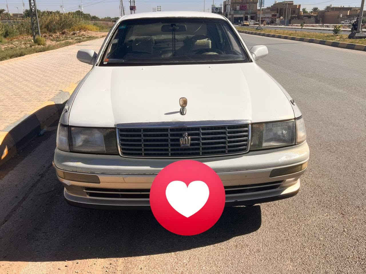 السلام عليكم بطه منفصل مديل ٩٤ رقم بغداد انكليزي بسمي تحويل مباشر سياره بيه حادث بسيط  خلفي ابيع عله وضعه الشراي يتصل عل رقم عنواني كوت مركز المدينه ***********
