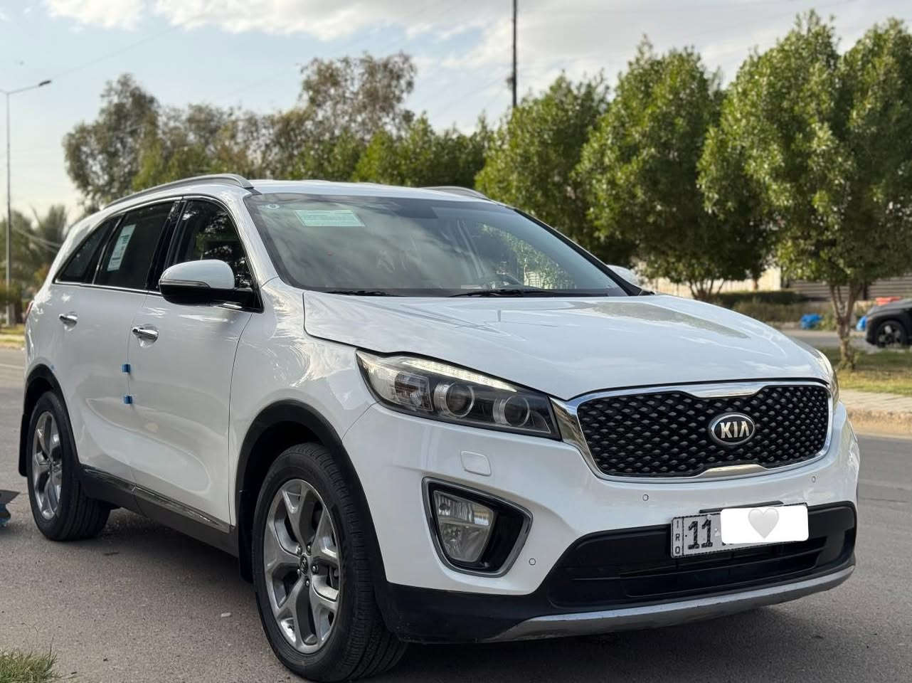 السلام عليكم سورنتو ٢٠١٦ خليجي فول مواصفات عدة البنوراما بصمة تشغيل كشنات جلد مشمشي كشن كهرباء تحكمات ستيرن ستة سلندر صندوك كهرباء لايت لد بجم زنون بك لايت لد كامرة خلفية سبعة راكب ثلاث قطع تبريد بصمة ابواب مري شفط اشاير مري بردات جانبية  وبعد بيها هواي مواصفات بيها صبغ هلال جاملغ خلفي وباب رقم بغداد الجديد بأسمي السعر ١٨٣ ورقة العنوان بغداد حي الجامعة الرقم ***********
