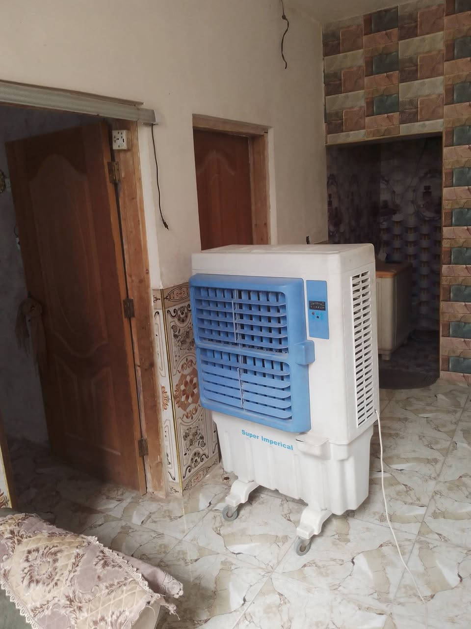 دارمساحه 250واجهه12500سند25بسمي للبيع او مراوس مشتمل كلشي بسعره موقع الدار جبيريه3 شارع ا نوار الكعبه خلف التجاري مباشرتاا الاتصال***********
