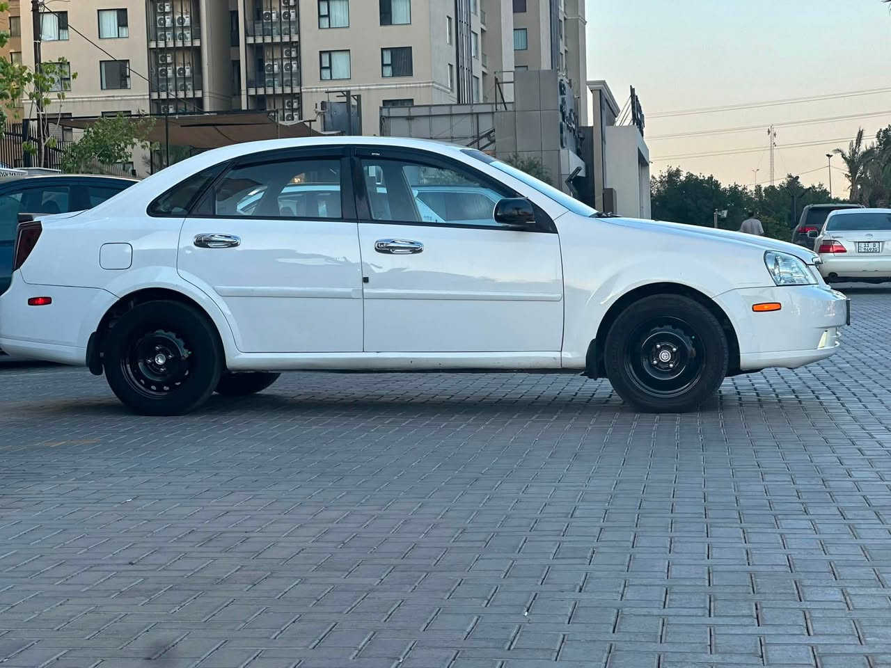 سلام عليكم ***********
سعر ٦٥$ مجال قليل / شهداء السيديه
اوبترا فورنزا ٢٠٠٧ رقم بغداد الجديد مكينه ٢٠٠٠ كير مكينه مكفولات تبريد ثلج صدر خلفي امامي جديد كهربائيات كلها شغاله شاشه كامره بدون نواقص سياره ترايها كلش حلو قطعتين صبغ
