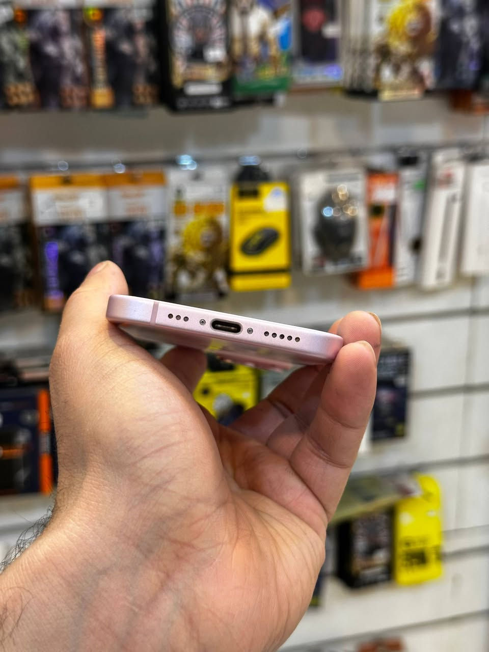 …
15 عادي  وردي
ذاكره 128
بطارية 90
ضمان ماستر
نظافه ١٠٠٪؜
كامل ملحقات

سعره ٦٠٠ الف قفل مبي مجال

صليخ شارع تفاحة
مكتب زين فون

***********
