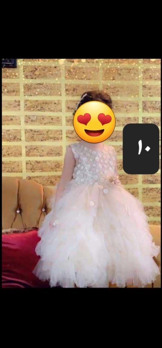 مجموعة فساتين للبيع عندي توصيل 
السعر والقياس داخل الصور


**إذا كنت صاحب هذا الإعلان وتريد حذفه لأي سبب، رجاءا أرسل رسالة إلى الدعم الفني**