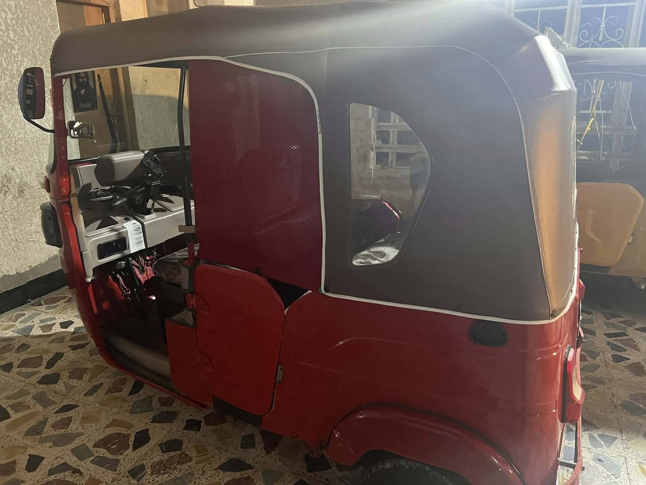 22 مرقم لوحه وسنويه كفاله عامه فقط بارد قليل انا مكلف بالنشر *********** هذا رقم راعيها
