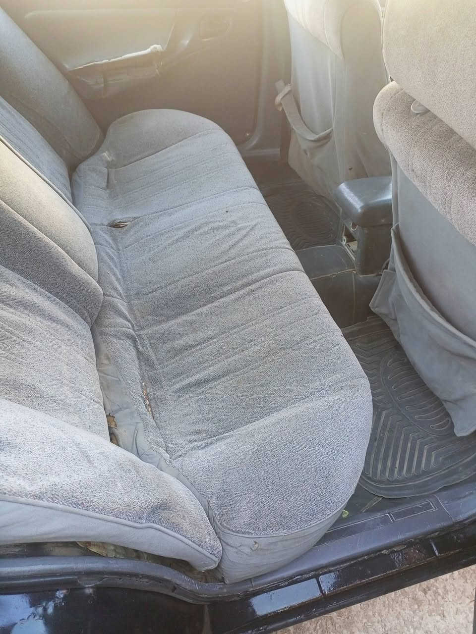 السلام عليكم للبيع دايو برنس اوتو ماتيك رقم ديالى موديل 95 سنويه منتهيه صار شهرين  تحويل مباشر كير محرك جديد السعر 22 وبيها مجال المكان ديالى بعقوبه لاستفسار ***********/***********
