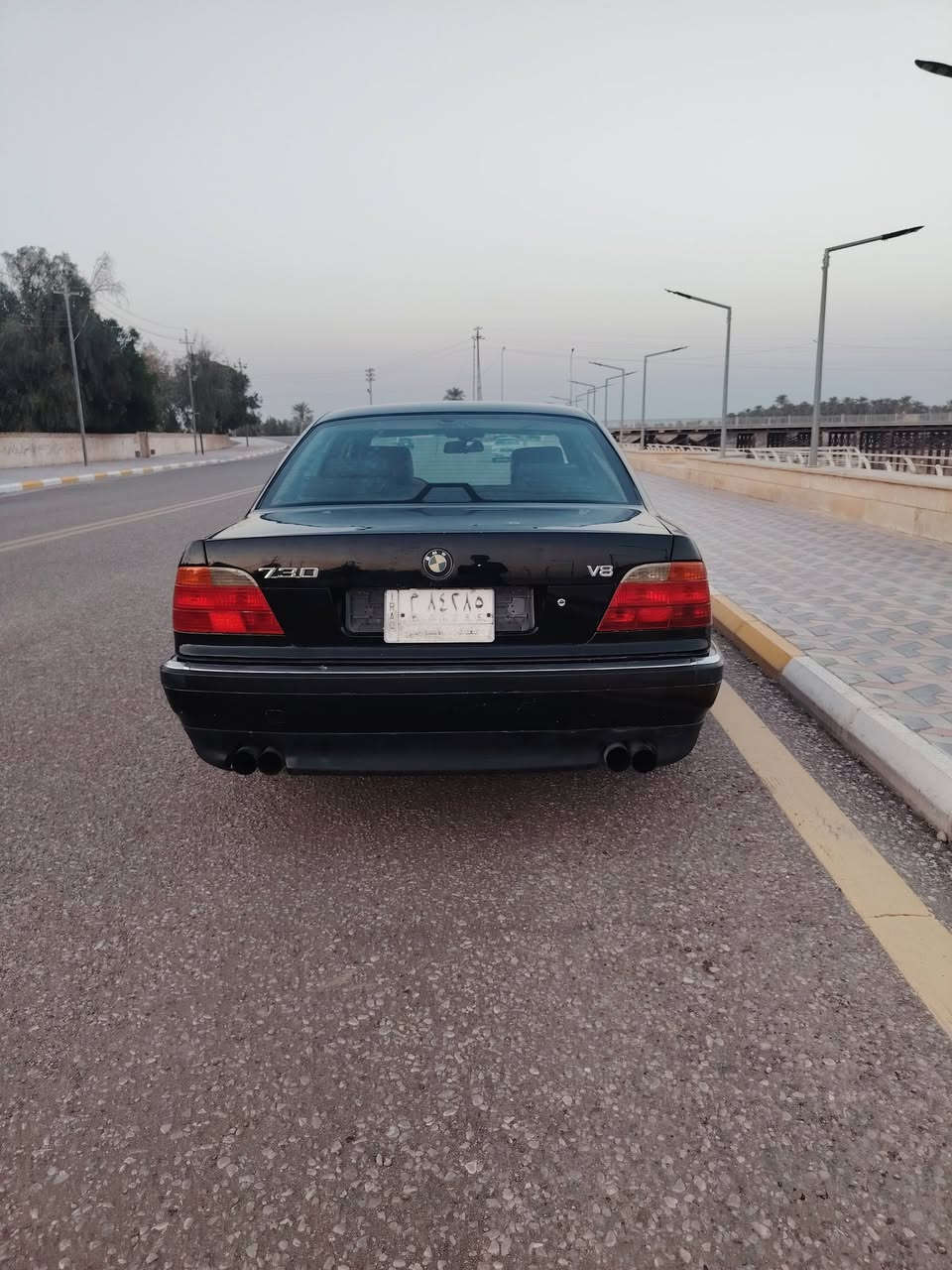 أّلََّسلَأّمَ عٌلَّيِّكم
للبيع خفاش بيئم حجم ٧٣٠ الون اسود 
سياره فول نظيفة و مرتبه رقم بغداد  موديل ١٩٩٥ 
مصبوغه عام للجماليه 
مكان السياره في العماره 
_ كير او مكينه جديده مكينه بلاد (٨  ) سلندر 
دواخل نضيف
تحكم بل مقعد شغال
كيج حماوه شغال
تخم تاير جديد حدادية جديدة 
باتري جديد
كيلو متر شغال
كل شي شغال سياره جديده سيارة شرط المداور  راعية قاضي محكمة العمارة 
اي ستفسار موجود خاص رقمي ضاهر على المنشور 
السعر 85 او بيهه مجال***********
