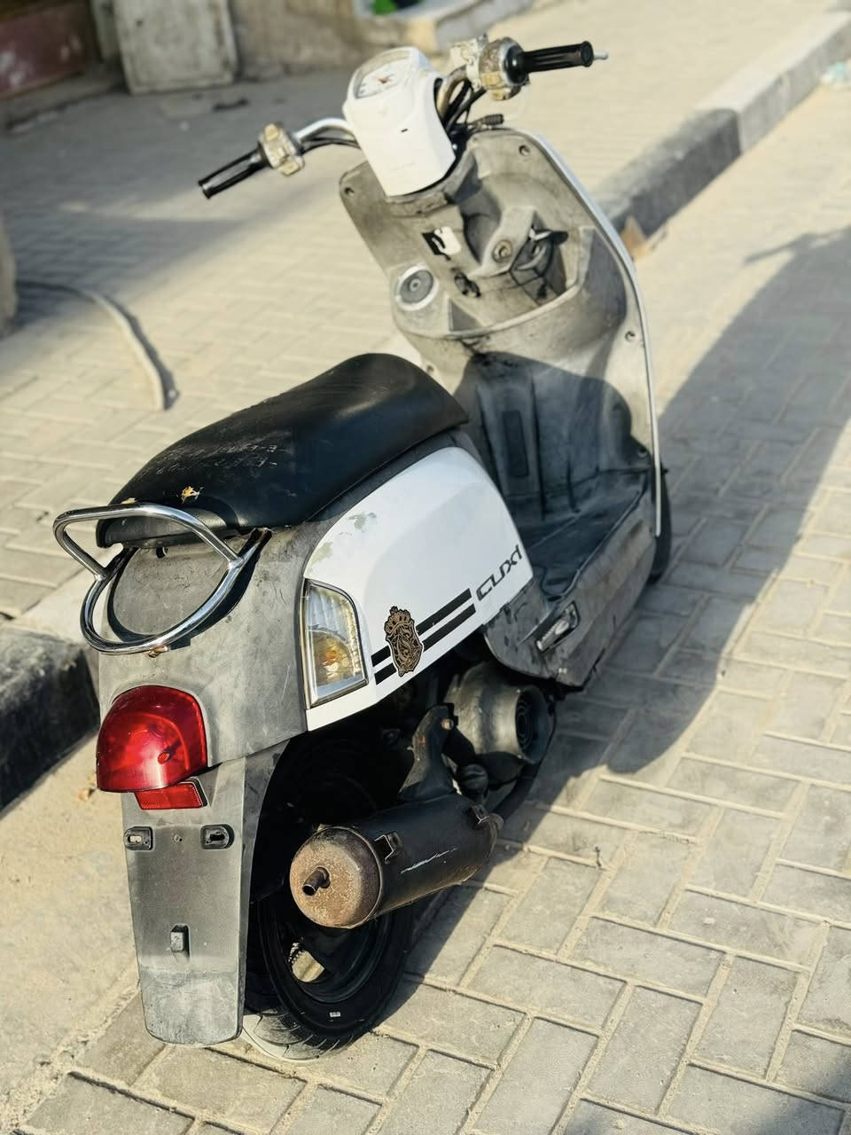 ماكس بوليس لبيع ما صاله هواي من نازله من الرمبه 
مكفوله كفاله عامه برغي ما مفتوح بيه كلشي شغال
السعر بل بمليون وبيه مجال عنوان حيانيه 
***********
