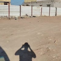 قطعه 352م واجه 16 نزال 22 نزلت الزراعه ثالث فرع مرقمه بلديه وكامله الس...