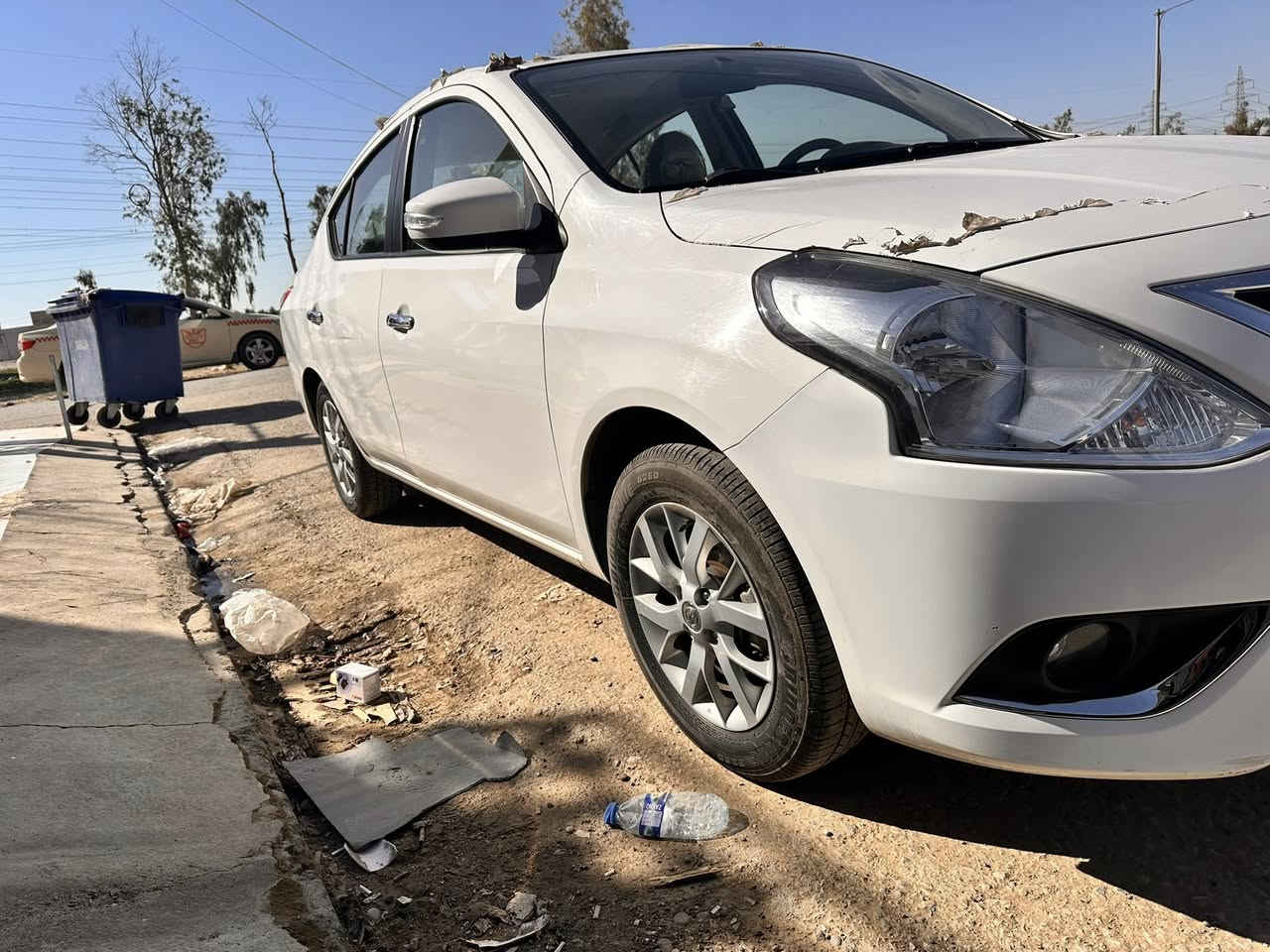 سني 24مصري فول فول ماشيه40 الف سعره120 وبيهه مجال بصمة مري شفط جام كهرباء تبريد قطعتين ***********
