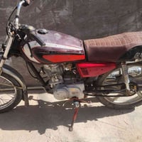 ١٢٥ الف ٠٧٧٢٧٩٤٢٠٠٢