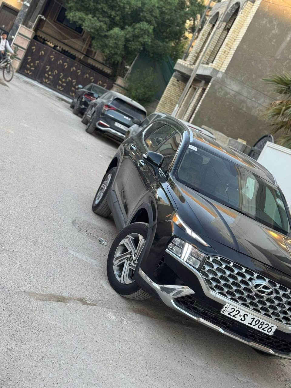 للبيع سنتافي 2023 رقم ربيل جديد تحويل مباشر السعر (١٩٠) حادث جاملغ وبنيد المواصفات 
  1-التوقف الذاتي

2 -كير بنظام الازرار  المنفصلة 

3- هاند بريك بصمة 

‏ 4- Auto Hold  أوتو هولد

5- خاصية ISOFIX   ايزو فكس قفل الاطفال

6- نظام مانع الانزلاق

7- نظام نزول المنحدرات.

8- نظام اطفاء المحرك (A) ذاتيا في الازدحامات لتوفير الوقود

9- حساسات ضغط الاطارات_

10- رادارات امامي -خلفي -جانبي 

-كامرة خلفيه

11- دشبول لونين يخبل /, وال كشنات كذالك لونين 

12-ميزة التوقف الذاتي للمركبة منعا للاصطدام عند القيادة او الرجوع

13-المركبة تعيد نفسها للمسار الصحيح عند عدم الانتباه 

14-نظام القيادة الذاتي الذكي في الشوارع المخططة 

15-مثبت السرعة Cruise وميزة التباعد عن المركبات

مكان سياره بغداد للاستفسار ***********
