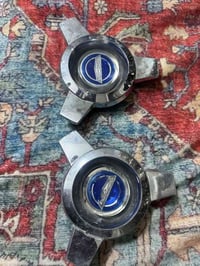 زوج شخات السعر 60الف عنواني بغداد دوره صحه 07728019611