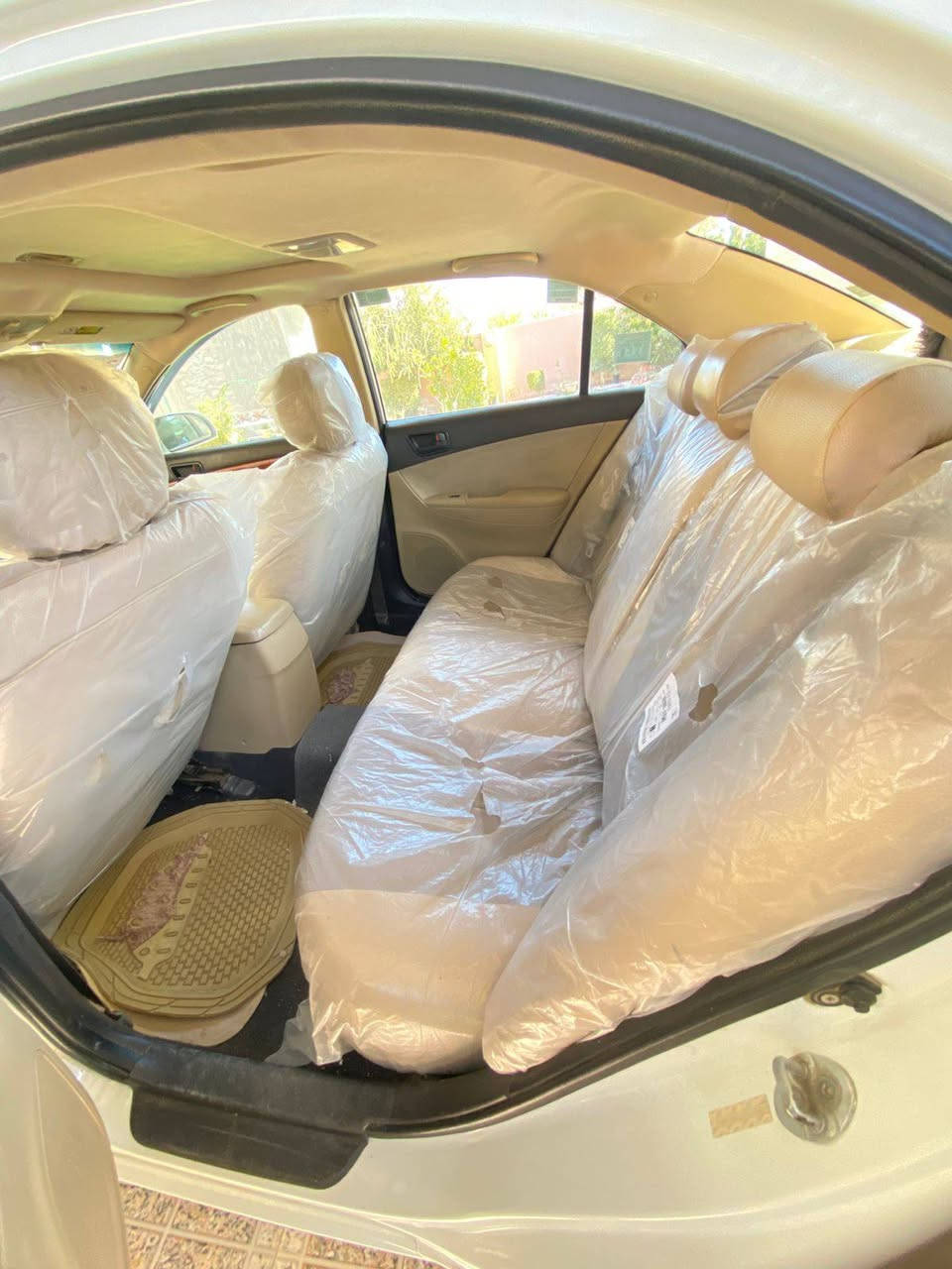 سلام عليكم 
مكلف بل نشر خاص مارد 
سوناتا موديل 9
محرك ٢٤٠٠ دوش 
تبريد ثلج + تدفئه 
رقم الاتبار دولي بسىم راعيها 
فول مواصفات واحد ع واحد 
محرك كير كهربائيّات تخم تاير بطاريه جديده 
تبديل ماسحات +بلكات دامه كاملا +فيت بم يعني دامه بل كامل 
 كشن كهرباء سلايت روف سياره كلش حلوه تراي يخبل 
حادث   امريكي   بنيد   +  جاملق   سعر  -١٣٧-  وبيها  مجال
مكان  سياره جزيرة  الخالديه البوبالي  قرب جامع الامام  علي     *********** عمر
