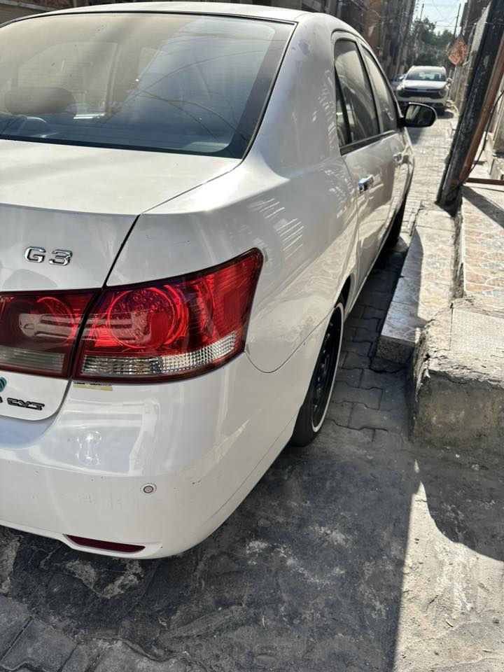 سلام عليكم للبيع بي واي دي جي ٣ /٢٠١٣ فول الفول بصمة فتحة تحكمات كامرة حساسات ترحيب بدون نقص كير مكينة مكفولات تبريد تدفئة مكفولات السونار موجود ويا الصور السعر ٦٤ وبيها مجال مكاني بغداد ***********
