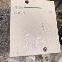 تتوفر كونتكترات LC/ شنايذر /ABB/ تتوفر جميع الأحجام والامبيرات / ثلاثي...