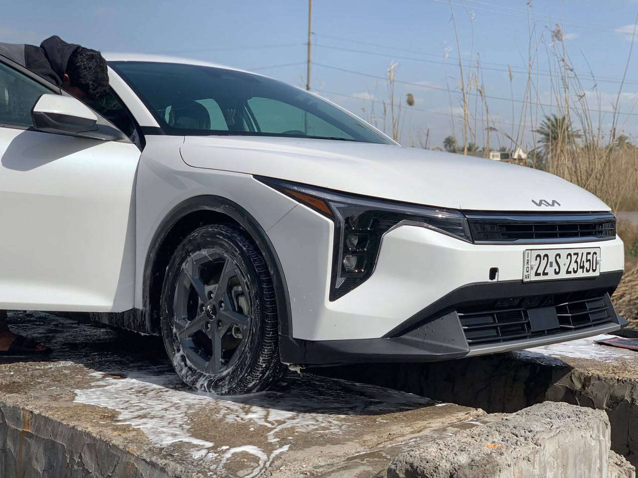 K4 دخول جديد اربيل بسمي  حادثها حيل حلو تعتبر كلين 
 تخم تاير جديد شادلها  ماشيه 22km
مكاني بغداد ***********
حادثها جاملغ سايق بدون دواخل ايرباكات سلميه كلها
