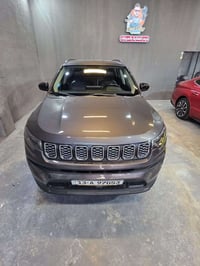 جيب كومبارس • ٢٠٢٢ • ٢٦٠٠٠ كم