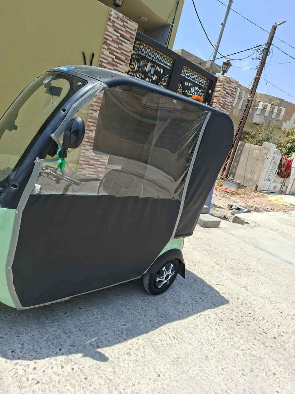 تكتك شحن موديل 25 نضيفة سعرها مليون وربع وبيها مجال شي بسيط العنوان التحرير الفلكة  الأخيرة رقم الهاتف/***********.
