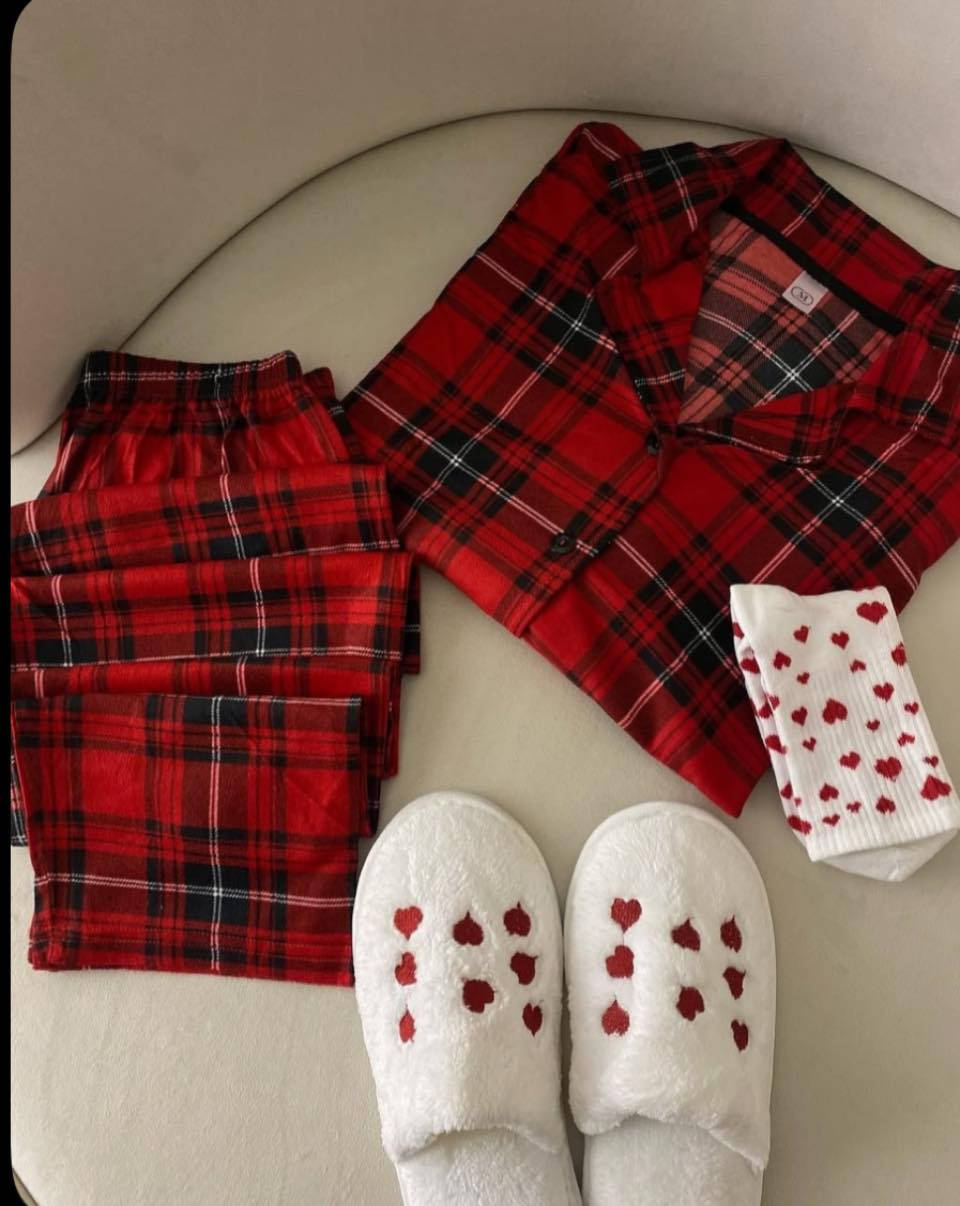 🆕 🆕 🆕 🆕 🆕 🆕 🆕 🆕 🆕
بجامة الكرسمس
توفرت من جديد
وبكمية محدودة
متوفرة بجميع القياسات❤️‍🔥🎄

🆕 جديد

متوفر في المحـــــل

📌عنوان محل 

الأمــ الـــطـفـٓل/ملابس نسائية/رجالية/اطفال/ملابس داخلية/ملابس رياضية

العنوان📍بناية عين بغداد الطابق الأول

رقم الواتس اب📞☎️

‪+964 771 733 2984

صفحة الانستا

motherandchild2024

كروب الواتس اب للنساء فقط

https://chat.whatsapp.com/JJEW6Kpb9Os9AopJL02kTd
