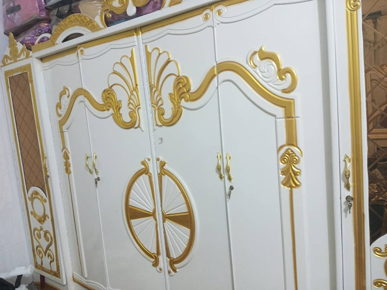 غرفه صاج عراقي تسكام
نظيفه ما بيها اي ضرر  8 قطع 

سعر 600 

مكان خلف حي الحضاره
***********
