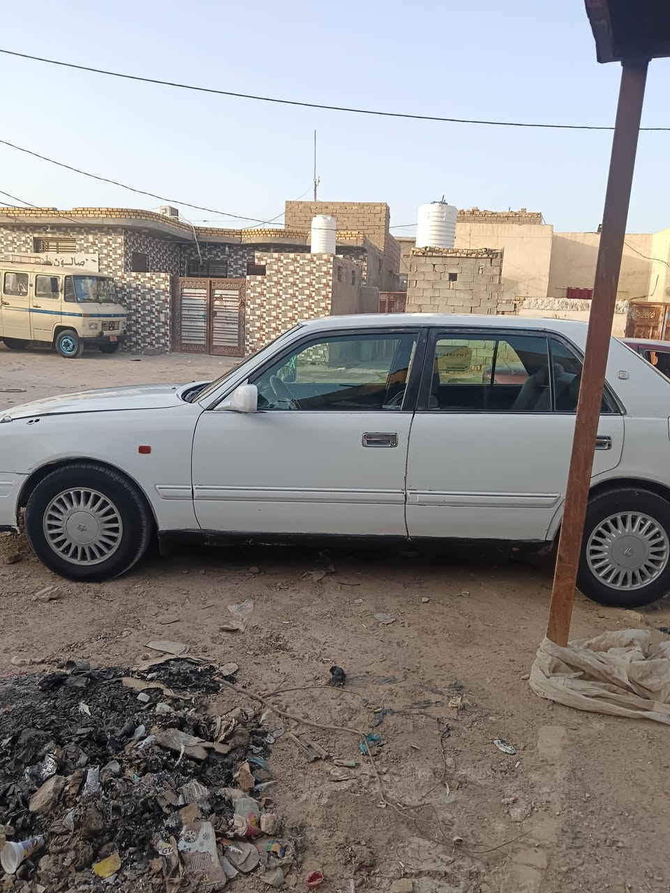 البيع راس الثور تكم يسرا بلاد صلاح الدين مشروع وطني  محرك ٣٠٠٠ كير عادي سياره مكفوله كص ونقل وكلبه بيها ضربه بل جاملق الخلفي ومبدل السعر ٥٥ وبيها مجال مكاني ناصريه ***********

