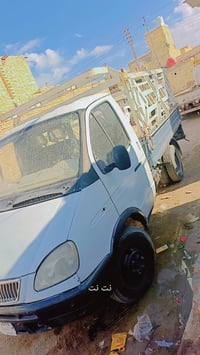 للبيع • شاحنة