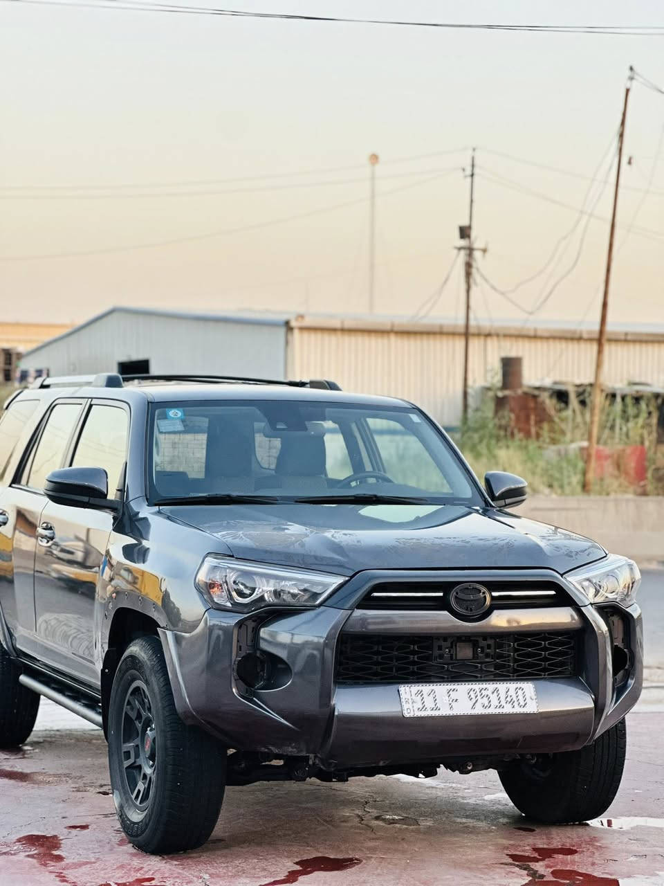 فور رنر للبيع موديل 23
تو ويل SR5 

نقطه عمياء 

كشن السايق كهرباء 

رادار

ماشيه 31km 

ضربتها جاملغ امامي و خلفي جهه عكس السايق 

السعر 285$ 
المكان بغداد
للتواصل ***********
