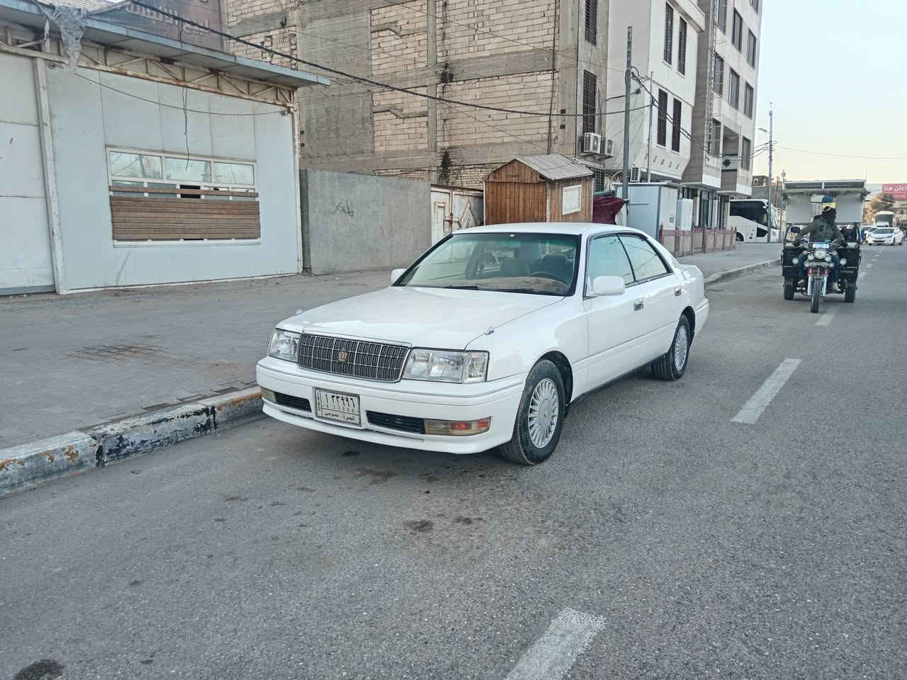 راس الثور فلات للبيع رقم بصره مميز سنويه  28 سياره جاهزه مكانها نجف السعر 90 بها مجال الاتصال على هذا الرقم *********** رجاء المو شراي ليكسر  بحلال العالم اكو مقاطع فيديو شرح تام عن سياره
