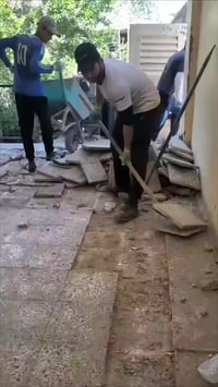 عمال على باب الله نشتغل تفليش ارضيات+ تكشير جدران +تدخيل سبيس+ تطليع ت...