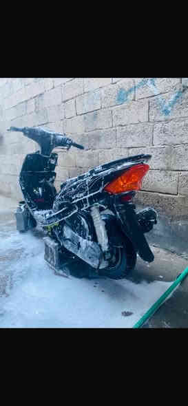 السلام عليكم عدله للبيع 
دراجه كلها بلاديه مختمه كله شقال كيج كيلو متر 
سكت بك لايت كلها شقال دراجه سلف هندر كله شقال
دراجه بيها مكينه خير من الله مبدل بيها بس ولفات على 
وضع الشركه بريكات مابريكات كلهن يشتقلن دراجه معروضه ٤٥٠بلاش والله  وبيها مجال شراي خابر وتدلل***********مكاني بغداد حي النصر
