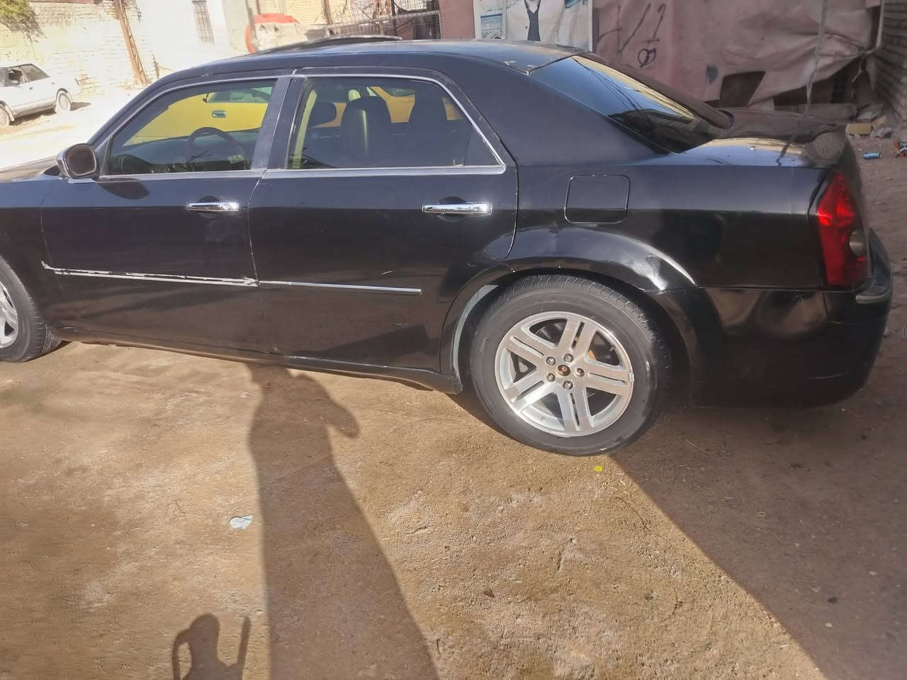 سلام عليكم سياره اوبامه االسعر 35
موديل 10 اصل اربيل الماني بيه سياره كص جنطه سياره هيمي كير ومكينه بل كارتون تخم تاير حداديه كله عله وضع شركه ماشيه ١٠٠ الف سياره فول فتحه ويل كب اصلي غرفه جلد اسود بجيس بس كشن سايق لمقعد بي مزك  تتفئه تبريد تتفئه كشنات سياره هستوني مكمله بعده هايزه ترتيب ماعندي اكمله عندي ضرف اريد ابيع مكان سياره نجف تواصل عن طريق ***********
