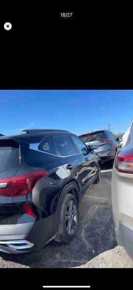 السلام عليكم كيا.سليتوس
2023الحادث تبديل بنيد وصبغ جاملغ 
ماشيه 24
مواصفات السيارة بصمه 
تبريد خلفي
السعر153
***********
