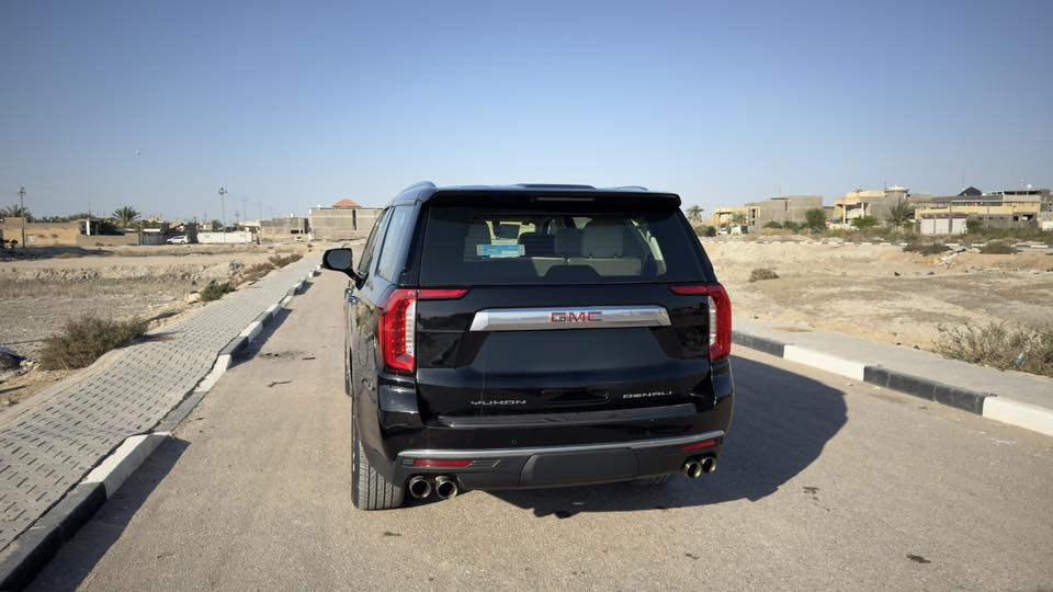 للبيع يوكن دينالي 2023 – رقم بصرة
سيارة فخمة بحالة ممتازة، استخدام نظيف جداً وخالية من المشاكل.

المواصفات:
 • الموديل: 2023
 • النوع: يوكن دينالي
 • رقم: بصرة جديد
 • الممشى: 77 ألف كم
 • محرك: 6.2L V8 قوي واقتصادي
 • وارد: خليجي
 • كفالة عامة
 • السيارة مغلفة بالكامل حماية لمدة 10 سنوات

المميزات:
 • فل كامل (أعلى فئة)
 • مقاعد جلد فاخر أوف وايت
 • دخول وتشغيل ذكي بدون مفتاح
 • شاشات كبيرة ونظام ملاحة
 • نظام صوتي فاخر
 • جكات كهرباء
 • حساسات أمامية وخلفية
 • كاميرات محيطية
 • فتحة سقف بانوراما
 • تبريد وتدفئة مقاعد
 • تحكم كهربائي كامل بالمقاعد

السيارة جاهزة للفحص بأي مكان
لا تحتاج أي مصروف

📞 للاستفسار والتواصل على الخاص
***********
