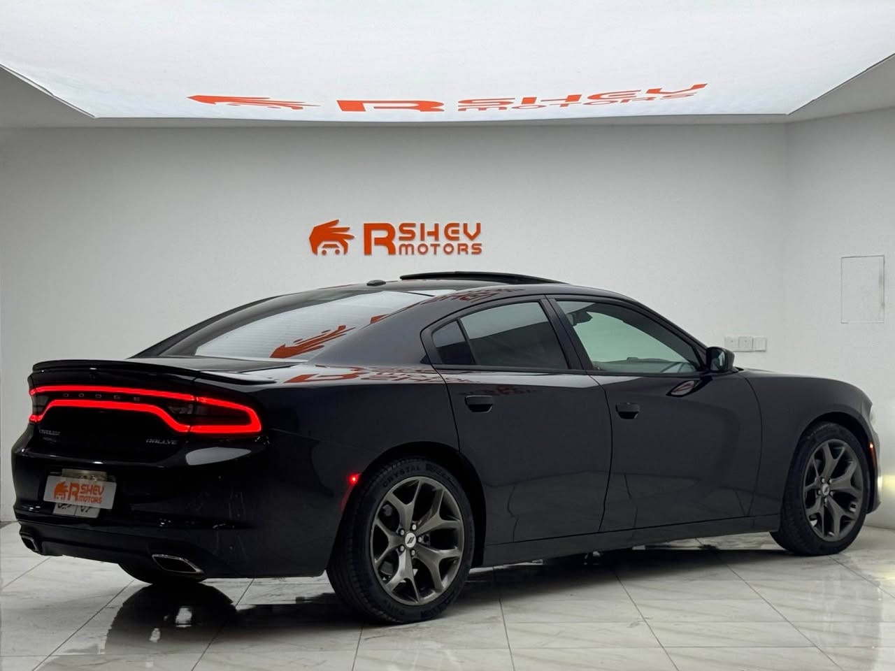 Dodge charger rallye+ 2017

دودج جارجر رالي+ 2017

فول مواصفات

سماعات ماركة beats

ماشية 104,000 ميل

كينة 6 سلندر حجم 3.6لتر بحالة

ممتازة جدا

سيارة كلين تايتل كفالة عامة ما عدى

4-5 مكان بارد صغير

وبسعرررر (210$) وبيها مجال

***********

*********** Ter Aar, ZH
