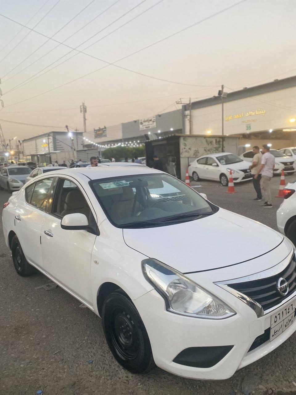نیسان سەنی مۆدیل ٢٠٢٠ سەیارەکە ١دەرکەی سبوخە لێوە چامرخو دەرکەکیش ساردە کوتە سەیارەکە ١٣٠هەزار رۆیە فەحسو هەزەی بەسەر چووە بۆ سحرەکەش پەیوەندی بکەن بەم ژمارەوە *********** أربيل, العراق
