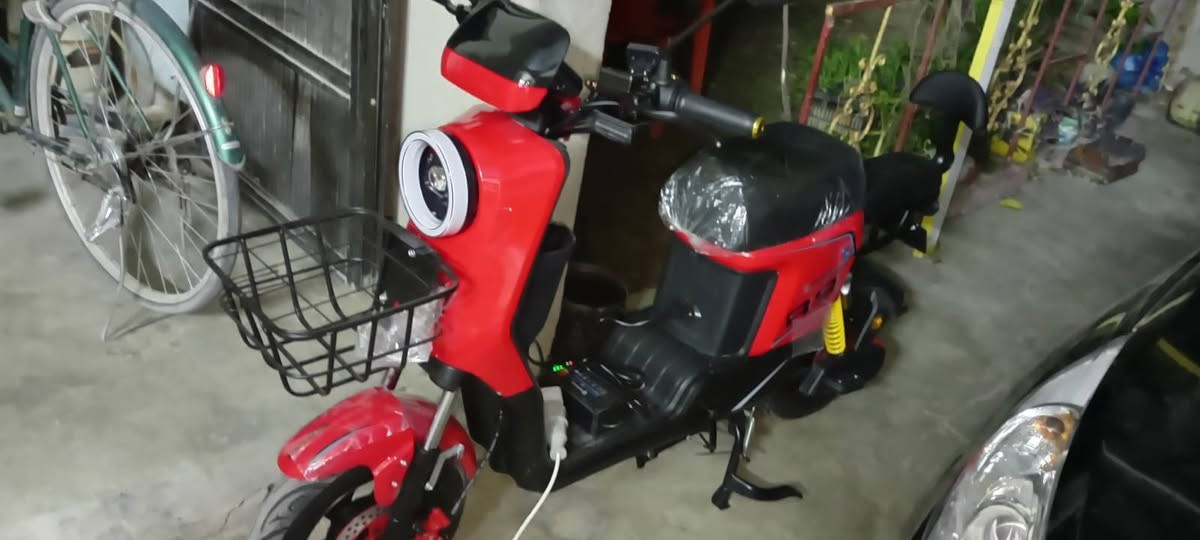 السلام عليكم
دراجه R9🏍️
2026⚜️

5بطاريات🔋WINLEE الاصلي 32امبير 

+

شرط الفحص⚜️شرط الستيكرات البلاديه لحد هسه ما شايليهن

امرايات جانبية⚜️

بلوتوث📞⚜️

تشغيل عن بعد⚜️+كارت💳+سويج🔑

دبل خلفي غاز⛽+دبل امامي هيدروليك⚜️

شاشه ديجيتال⚜️

اشاره جانبيه🚥⚜️

سرعه 109+حقيقي70✈️

ستاند تليفون📱⚜️

لايت زينون عالي ناصي💡+اضاءهLED⚜️

نظامR+

قفل استيرن🔒

نظام سرقه🚳
 
شاحنة WINLEE بلادي تفصل تلقائي من يمتلي

دراجه بيه مواصفات ما تخلص⚜️

صارله اقل من شهرين ونص يمي+الوصل موجود من اخذتها⚜️

السعر 500الف وبيه مجال+مكاني كركوك +ماكو توصيل

للاستفسار خاص


**إذا كنت صاحب هذا الإعلان وتريد حذفه لأي سبب، رجاءا أرسل رسالة إلى الدعم الفني**