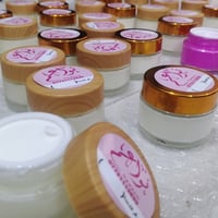 مخمريه شعر وجسم • عطرها يجنن • توصيل لجميع المحافظات